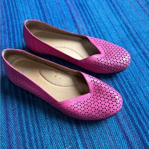 Dansko Pink Flats Size 37  US 6.5